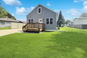 203 W Mill St, Spencer, WI 54479 - Photo 2