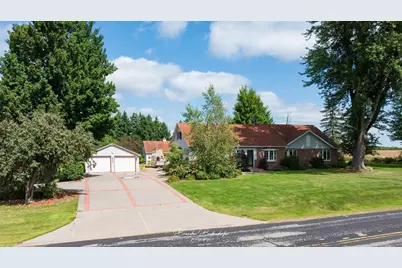 2909 W Mann Street, Marshfield, WI 54449 - Photo 2