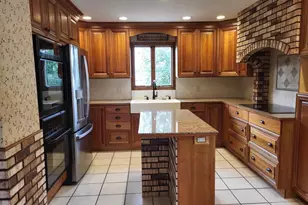 2909 W Mann St, Marshfield, WI 54449 - Photo 6