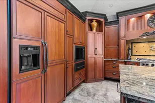 1832 Pheasant Run Dr, Marshfield, WI 54449 - Photo 16