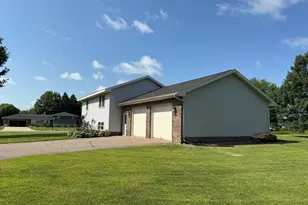 1002 Thomas St, Antigo, WI 54409 - Photo 52