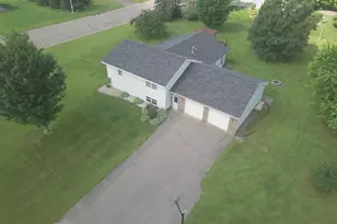 1002 Thomas St, Antigo, WI 54409 - Photo 6