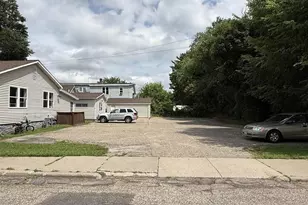 1532 College Ave #1101/1101A Rogers St, Stevens Point, WI 54481 - Photo 16