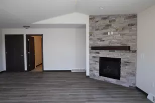 950 Morning Star Ln, Plover, WI 54467 - Photo 8