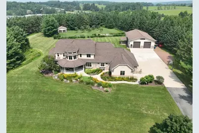 1800 Desert Drive, Wausau, WI 54401 - Photo 2