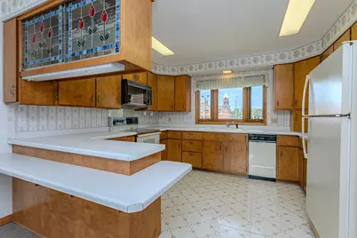 705 E Main Street, Merrill, WI 54452 - Photo 6