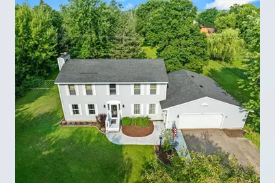 211 N 5th Avenue, Abbotsford, WI 54405 - Photo 2