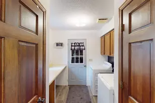 211 N 5th Ave, Abbotsford, WI 54405 - Photo 30