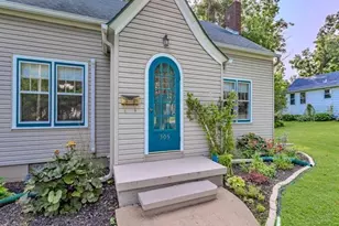 305 Clay St, Neillsville, WI 54456 - Photo 2