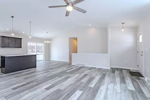 8412 Hinner Springs Dr, Weston, WI 54476 - Photo 6