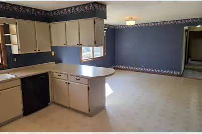 1701 N Palmetto Avenue, Marshfield, WI 54449 - Photo 8