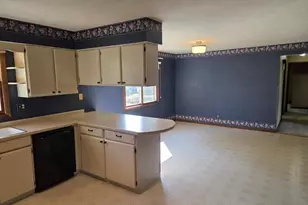 1701 N Palmetto Ave, Marshfield, WI 54449 - Photo 8