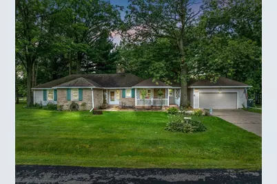 718 S Drake Avenue, Marshfield, WI 54449 - Photo 2