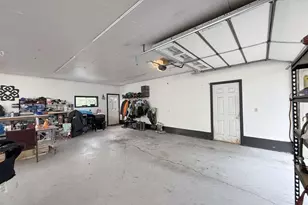 406 N 3rd St, Colby, WI 54421 - Photo 44