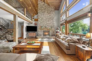 N3032 Hicks Ln, Waupaca, WI 54918 - Photo 10