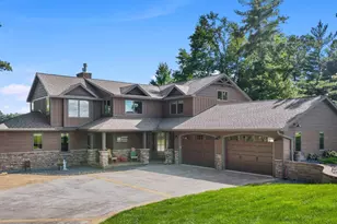 N3032 Hicks Ln, Waupaca, WI 54918 - Photo 2