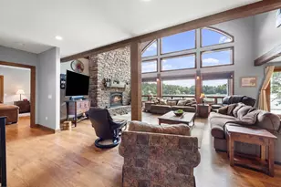 N3032 Hicks Ln, Waupaca, WI 54918 - Photo 6