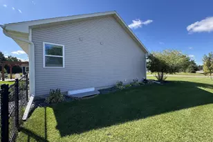 2260 Sisken Ln, Kronenwetter, WI 54455 - Photo 48