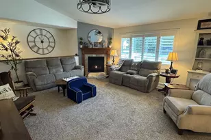 2260 Sisken Ln, Kronenwetter, WI 54455 - Photo 6