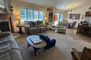 2260 Sisken Ln, Kronenwetter, WI 54455 - Photo 8