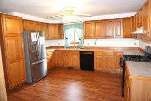 1205 Cotter Ave, Merrill, WI 54452 - Photo 2