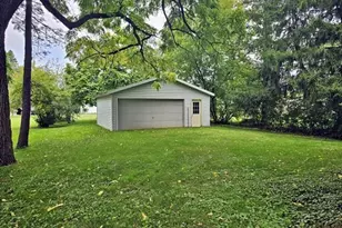 717 E Blodgett St, Marshfield, WI 54449 - Photo 14