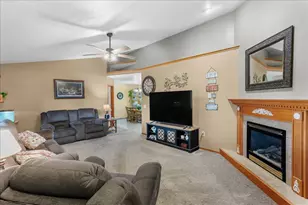 203536 Sun Ridge Dr, Spencer, WI 54479 - Photo 4