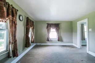 806 Pease St, Augusta, WI 54722 - Photo 14