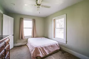 806 Pease St, Augusta, WI 54722 - Photo 16