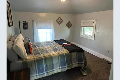 202 W 10th Street, Neillsville, WI 54456 - Photo 24