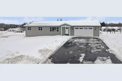310 Royal Avenue, Edgar, WI 54426 - Photo 1