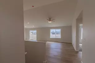 212 Leonard St, Stevens Point, WI 54482 - Photo 2