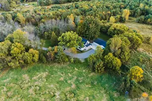 9873 E Anton Rd, Clintonville, WI 54929 - Photo 6