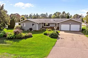 1011 Melody Ln, Plover, WI 54467 - Photo 2