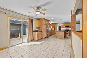 1011 Melody Ln, Plover, WI 54467 - Photo 18