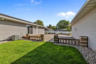 1011 Melody Ln, Plover, WI 54467 - Photo 4