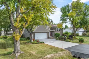 1607 S Lincoln Ave, Marshfield, WI 54449 - Photo 4