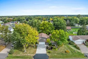 1607 S Lincoln Ave, Marshfield, WI 54449 - Photo 6