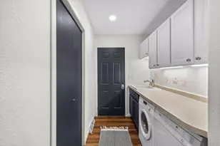 2201 W Breezewood Ct, Plover, WI 54467 - Photo 28