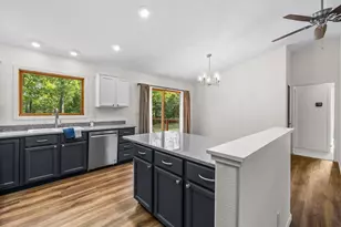 2201 W Breezewood Ct, Plover, WI 54467 - Photo 26