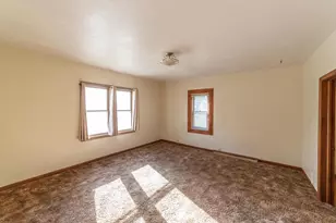 310 N Maple Ave, Marshfield, WI 54449 - Photo 6