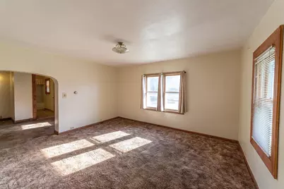 310 N Maple Avenue, Marshfield, WI 54449 - Photo 4