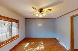 104 W Begley St, Greenwood, WI 54437 - Photo 20