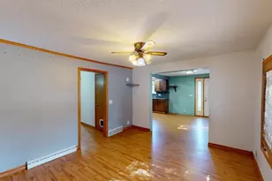 104 W Begley St, Greenwood, WI 54437 - Photo 22