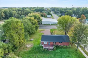 104 W Begley St, Greenwood, WI 54437 - Photo 12