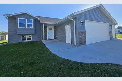 815 Roberts Street, Spencer, WI 54479 - Photo 1
