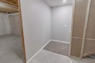 204 Leonard St, Stevens Point, WI 54482 - Photo 22