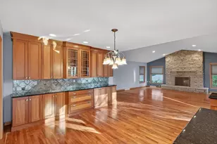 1200 W State St, Marshfield, WI 54449 - Photo 20