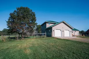 W4662 Anderson Rd, Neillsville, WI 54456 - Photo 4