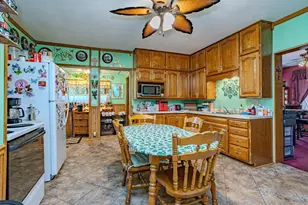 630 Humboldt Ave, Wausau, WI 54403 - Photo 8